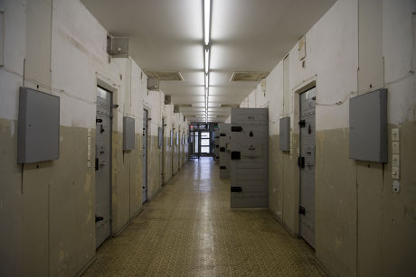 55 Federal penitentiary building Stock Pictures, Editorial Images and ...