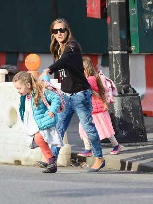 Sarah Jessica Parker out and about, New York, America - 13 Apr 2015