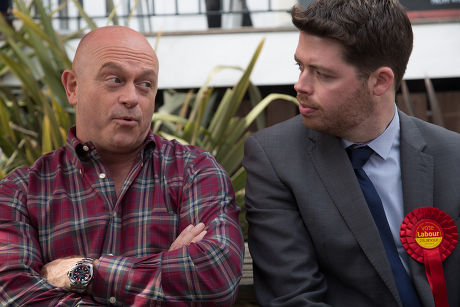 Ross Kemp accompanies Labour candidate for Thanet South Will Scobie on general election campaign visit to Broadstairs, Kent, Britain - 24 Apr 2015