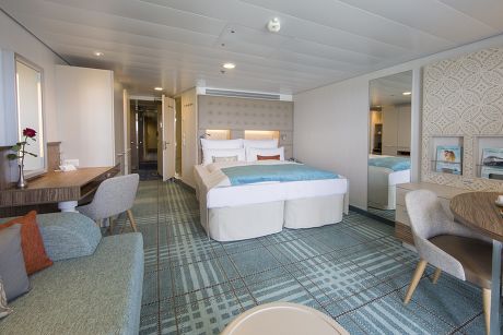 Room Mein Schiff 4 Editorial Stock Photo - Stock Image | Shutterstock