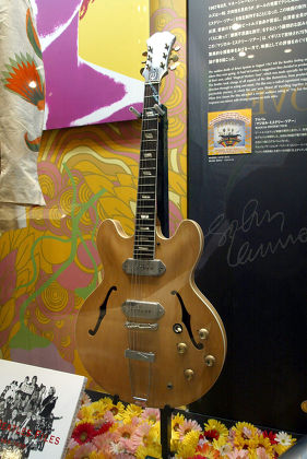 casino guitar john lennon