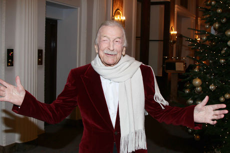 250 James last Stock Pictures, Editorial Images and Stock Photos