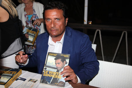 Francesco Schettino 'The Truth Submerged' book photocall, Naples, Italy - 24 Jun 2015
