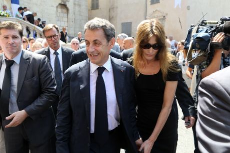 Nicolas Sarkozy Christian Estrosi Carla Brunisarkozy Editorial Stock ...