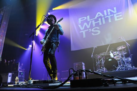 Plain White T's in concert, Texas, America - 11 Jul 2015