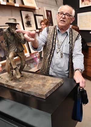 Ralph Steadman Editorial Stock Photo - Stock Image | Shutterstock