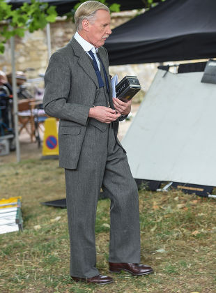 Downton Abbey on location filming, Bampton, Oxfordshire, Britain - 22 Jul 2015