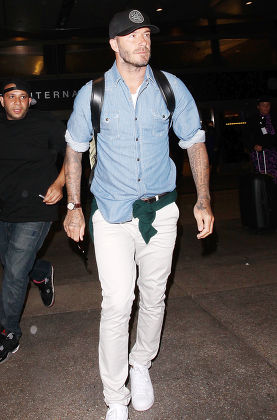 David Beckham LAX October 19, 2015 – Star Style Man