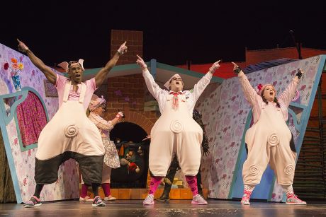 'The 3 Little Pigs' play, Palace Theatre, London, Britain - 05 Aug 2015