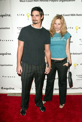 PENNY MARSHALL BIRTHDAY BASH AT ESQUIRE HOUSE, LOS ANGELES, AMERICA - 09 OCT 2004