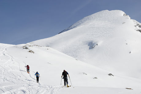 17 Climbing up a slope Stock Pictures, Editorial Images and Stock ...