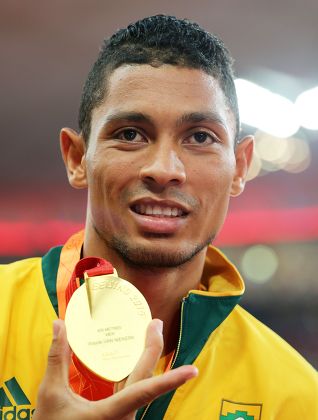 Wayde Van Niekerk Winner 400m Editorial Stock Photo - Stock Image ...