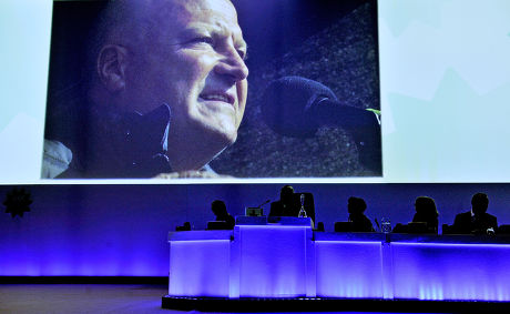 Tuc Congress At Bt Convention Centre Liverpool Merseyside. - Tuc Tribute To The Late Rmt Gen Sec. Bob Crow (1961-2014).