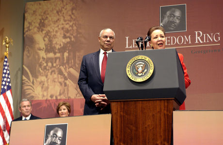 'LET FREEDOM RING' EVENT IN MEMORY OF MARTIN LUTHER KING JR, WASHINGTON DC, AMERICA - 17 JAN 2005
