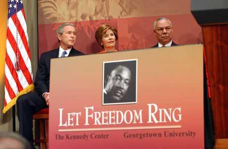 'LET FREEDOM RING' EVENT IN MEMORY OF MARTIN LUTHER KING JR, WASHINGTON DC, AMERICA - 17 JAN 2005
