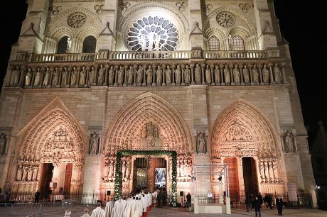 Opening Ceremony Notredame De Paris Cathedral Editorial Stock Photo ...