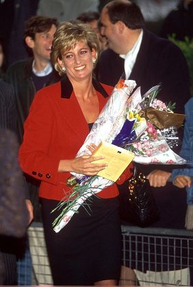 1,000 Princess diana 1996 Stock Pictures, Editorial Images and Stock ...