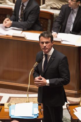Questions for the Government at French National Assembly, Paris, France - 06 Oct 2015