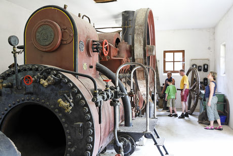 8 Hillstett Stock Pictures, Editorial Images and Stock Photos