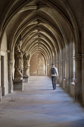 250 Arches and pillars Stock Pictures, Editorial Images and Stock