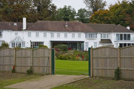 Uri Geller mansion for sale, Sonning on Thames, Berkshire, Britain - 15 Oct 2015