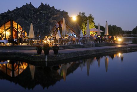 250 1985 summer Stock Pictures, Editorial Images and Stock Photos