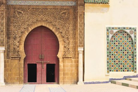 250 Arches and pillars Stock Pictures, Editorial Images and Stock