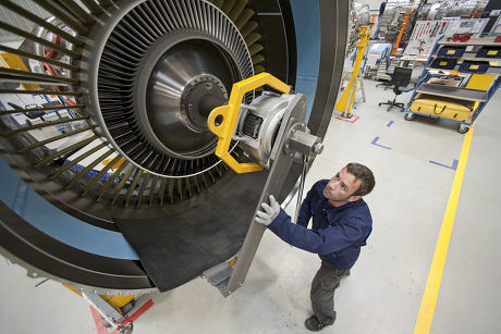 Rollsroyce Aircraft Engine Production Final Assembly Editorial Stock ...