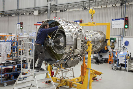 Rollsroyce Aircraft Engine Production Final Assembly Editorial Stock ...