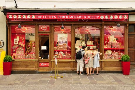 24 Mozartkugel Stock Pictures, Editorial Images and Stock Photos ...
