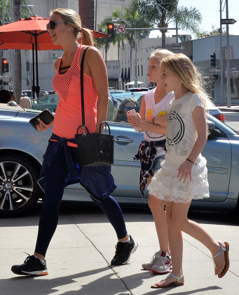 Alex Gerrard and daughters out and about, Los Angeles, California, America - 23 Oct 2015