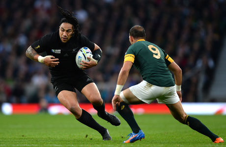 South Africa v New Zealand - Rugby World Cup Semi Final 2015, Britain - 24 Oct 2015
