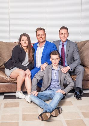 Drewitt-Barlow family photoshoot, Essex - 22 May 2015