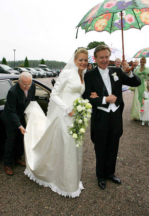THE WEDDING OF PRINCESS  ANNA  OF SAYN WITTGENSTEIN BERLEBURG AND PRINCE MANUEL OF BAVARIA IN STIGTOMA NEAR NYKOEPING, SWEDEN - 06 AUG 2005