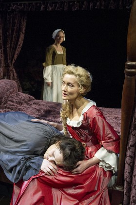 'Queen Anne' Play by Helen Edmundson performed at the Swan Theatre, Royal Shakespeare Company, Stratford-upon-Avon, UK, 25 Nov 2015