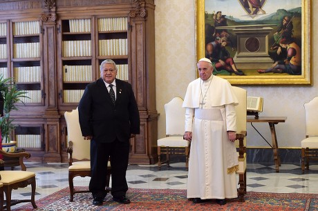Prime Minister of Samoa audience with the Pope, Vatican City, Italy - 03 Dec 2015