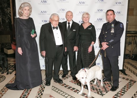 The Animal Medical Centre's  Top Dog Gala, New York, America - 08 Dec 2015 Editorial Stock Image