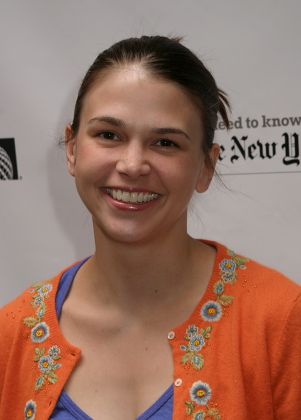 Sutton Foster Editorial Stock Photo - Stock Image | Shutterstock