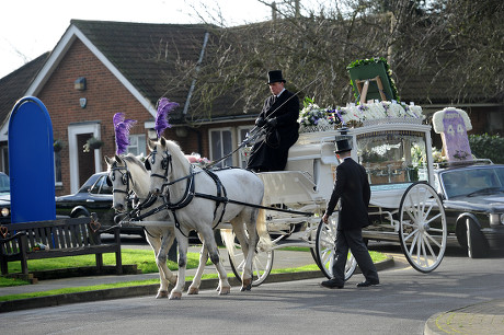 Funeral of Nanny Pat, Upminster, Essex, Britain - 08 Jan 2016