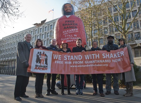 Pictured Outside The American Embassy In Grosvenor Square Central London To Highlight The Plight Of Guantanamo Detainee Shakar Aamer Are (left To Right) Actor William Hoyland (starwars For Your Eyes Only Gandhi) Actress Jan Chappell (blakes Seven) Ac