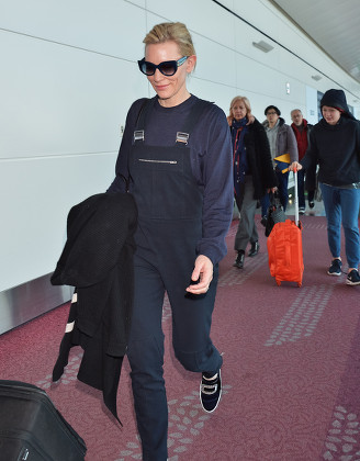 Cate Blanchett at Tokyo International Airport, Japan - 20 Jan 2016
