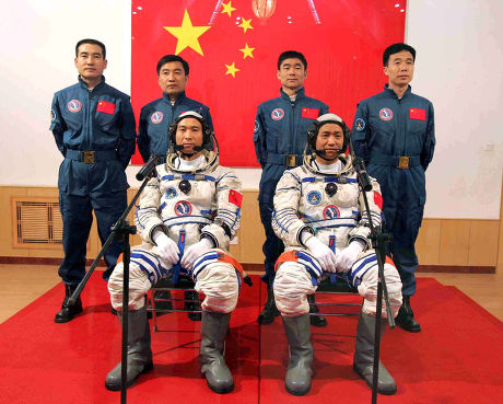SHENZHOU - 6 SPACECRAFT LAUNCH, CHINA