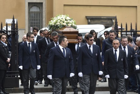 Cesare Maldini funeral, Milan, Italy - 05 Apr 2016 Stock Pictures ...