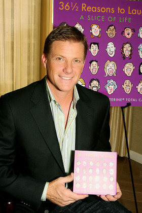Doug Savant helps launch the limited-edition book '36 1/2 Reasons to Laugh, A Slice of Life', New York, America - 22 Sep 2009