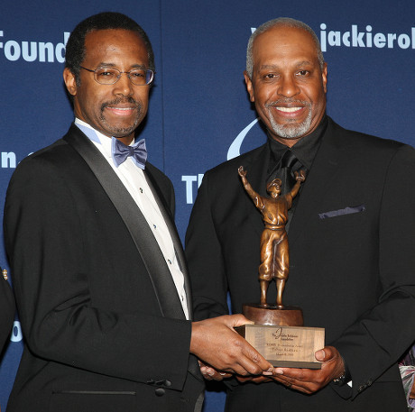 The Jackie Robinson foundation award The 2009 Jackie Robinson