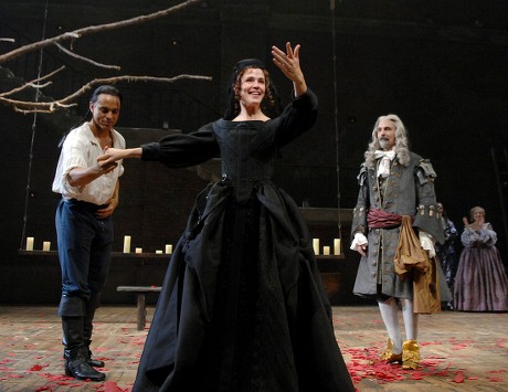 Curtain Call on Opening Night of 'Cyrano de Bergerac' on Broadway, New York, America - 01 Nov 2007