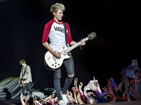 The Tide in concert at The SSE Hydro, Glasgow, Scotland, Britain - 08 Apr 2016