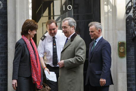 Nigel Farage hands back EU leaflet to 10 Downing Street, London, Britain - 15 Apr 2016
