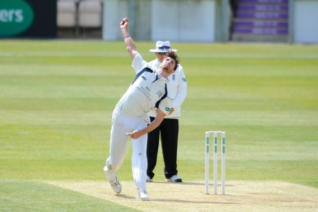 Hampshire County Cricket Club v Middlesex County Cricket Club, Specsavers County Champ Div 1 - 1 May 2016