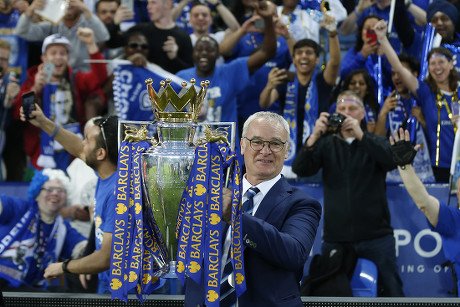 Jamie Vardy Kisses Premier League Trophy Editorial Stock Photo - Stock 